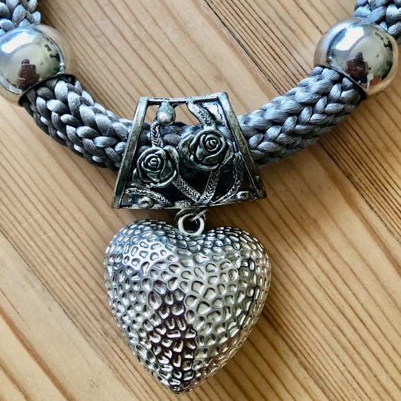 Hand Crafted Grey and Silver  Heart Necklace - Picture 1 of 5